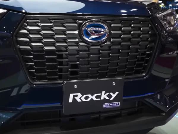 Daihatsu Rocky e-Smart Hybrid Debut di GIIAS 2025, Makin Irit & Canggih!