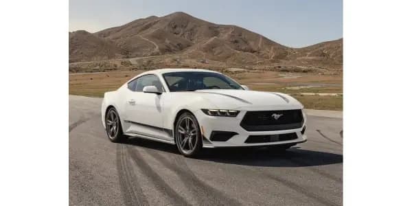 Ford Mustang 2025 Tampil Buas di GIIAS 2025, Cek Spesifikasinya!