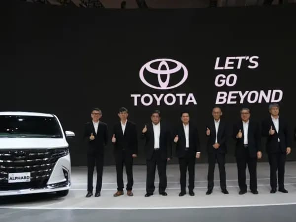 Teknologi Baru Toyota di GIIAS 2025: HEV, BEV, dan FCEV