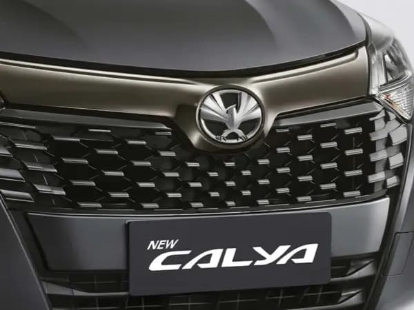 Simulasi Cicilan Mobil Calya DP 20 Juta, Berapa Angsurannya?