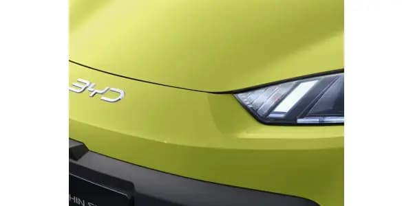 Harga BYD Atto 1 vs Harga LCGC: Dengan 195 Juta, Pilih yang Mana?