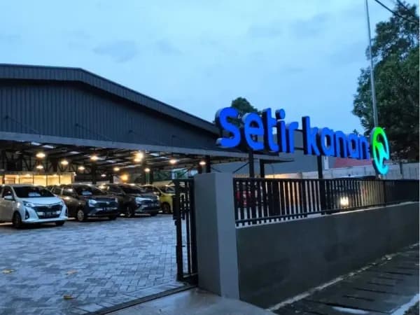Cari Mobil Bekas di Jawa Barat? Ini Showroom Terpercaya!