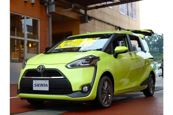 Berapa Konsumsi BBM Toyota Sienta? Ini Ulasannya!