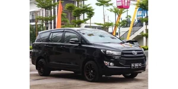 Perbedaan Innova vs Fortuner, Mana Pilihan Terbaik?