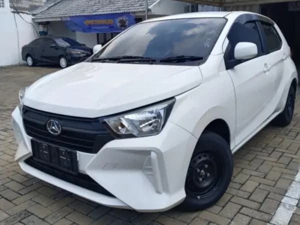 Spesifikasi Lengkap Ayla Tipe M, Keunggulan, dan Harga Terbaru