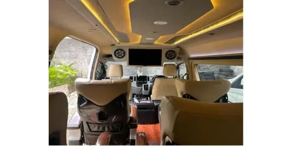Daftar Mobil yang Bisa Muat 8 Orang, Cocok untuk Keluarga Besar!