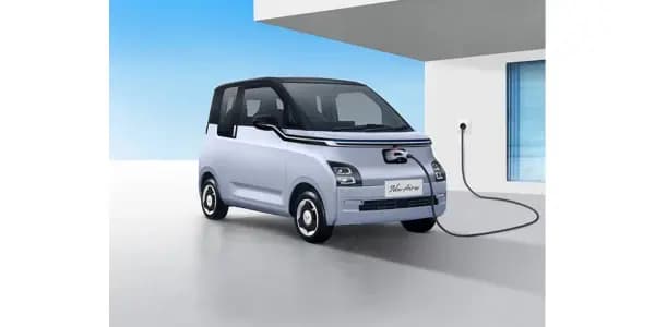 Harga Mobil Listrik Wuling 2025: Spesifikasi & Keunggulan