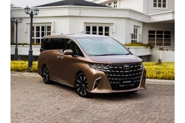 10 Mobil Operasional Kantor yang Wajib Perusahaan Punya!