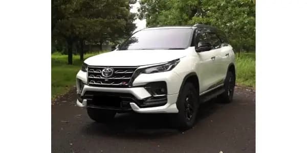 8 Rekomendasi Mobil Ground Clearance Tinggi, Nyaman di Segala Medan!