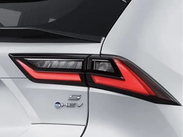7 Harga Toyota Hybrid Bekas, Mulai Dari 100 Jutaan!