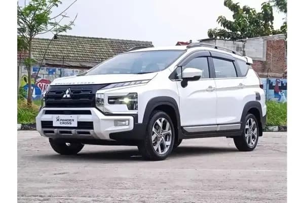 11 Daftar Cicilan Mobil 4 Jutaan per Bulan, dari City Car hingga SUV!