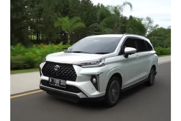 Toyota Veloz Hybrid Siap Meluncur di GJAW 2025, Ini Bocorannya!