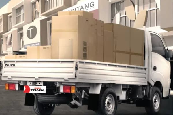 Isuzu Traga Bekas Lampung, Cicilan 4 Jutaan di Setir Kanan!