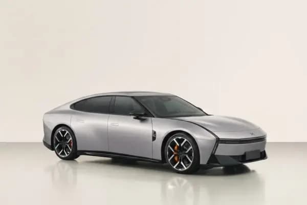 Xpeng P7 Tampil di IIMS 2026, Sedan Listrik Futuristik yang Jadi Sorotan
