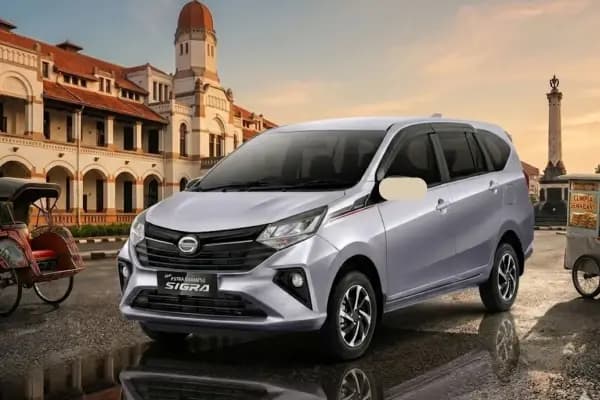 Mau Kredit Sigra Bekas Semarang? Ini Opsi DP 0% di Setir Kanan!