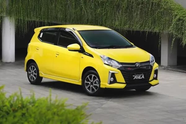Daftar Harga Ayla Manual Bekas Terbaru, Ada DP 0% di Setir Kanan