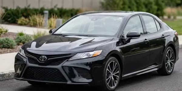 Harga Camry Bekas Dibawah 100 Juta, Cek Unit & Kreditnya!