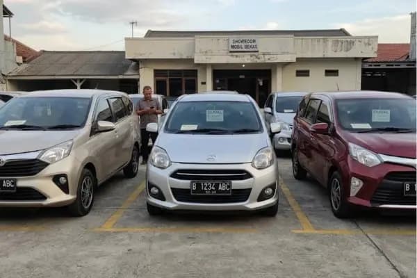 Beli Mobil Bekas Online vs Offline, Mana Lebih Untung dan Aman?