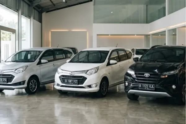 Cari Mobil Bekas Kendari Dibawah 100 Juta? Ini Unit & Kredit Murahnya