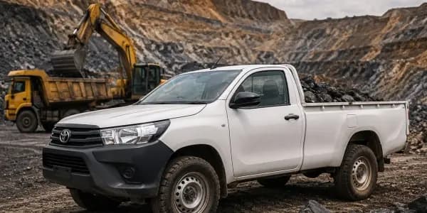 Cari Pick Up Tambang Bekas Siap Kerja? Angsuran Mulai 8 Jutaan Aja!