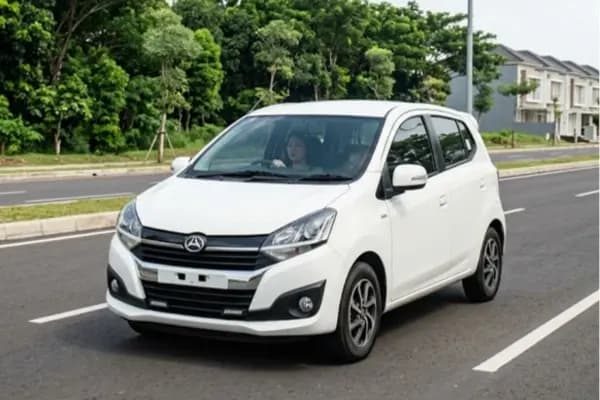 Sebelum Beli, Ketahui Biaya Memiliki Mobil LCGC Berikut Ini!