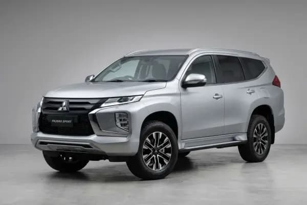 Pajero Bekas 100 Jutaan, Masih Ada? Cek Simulasi Kredit di Setir Kanan