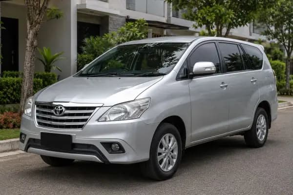 Harga Kijang Innova Bekas Kredit & DP Berapa?