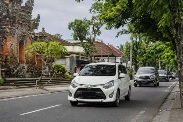 Mobil Bekas Bali Harga 60 Jutaan? Ini Pilihan Unit & Promo di Setir Kanan!
