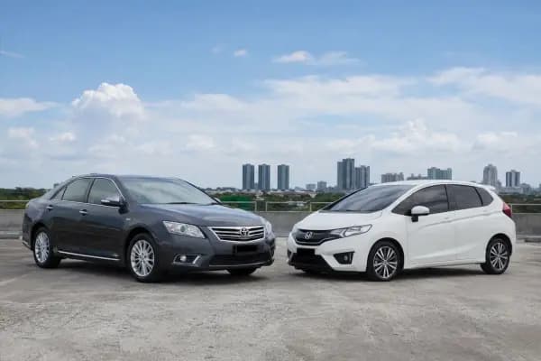 Sedan Bekas vs Hatchback Bekas, Mana yang Lebih Cocok Buat Kamu?