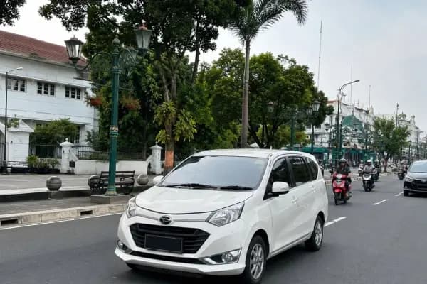 Kredit Mobil Bekas Jogja Tanpa DP? Banyak Pilihan di Setir Kanan!