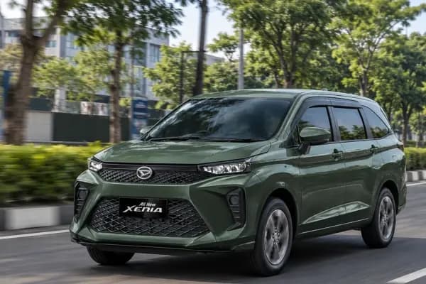 Daihatsu Xenia Bekas Tipe X: Cek Unit & Simulasi Kreditnya