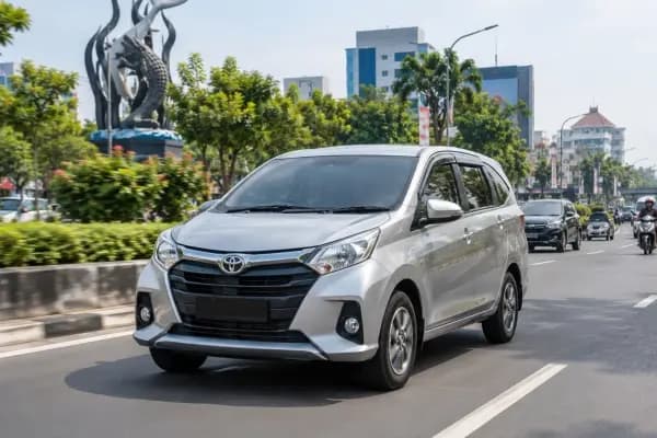Toyota Calya Bekas Surabaya: Ini Pilihan Unit & Simulasi Cicilan!