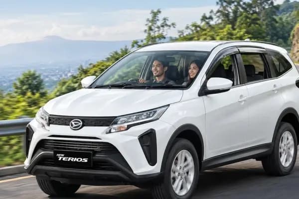 Terios Bekas Low KM, Temukan Unit dan Opsi Kreditnya di Setir Kanan