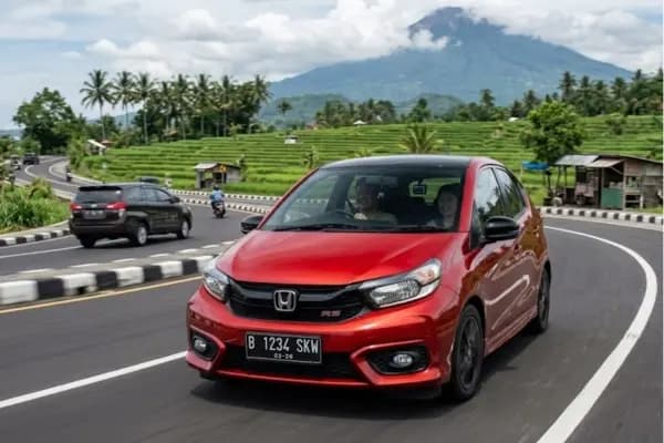 Lelah Bolak Balik Bengkel? Pertimbangkan Untuk Ganti Mobil